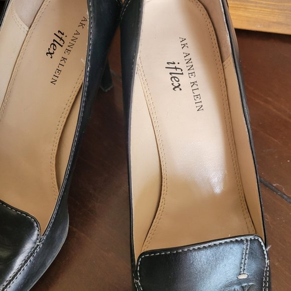 Anne Klein iflex square toed pumps - Picture 3 of 4